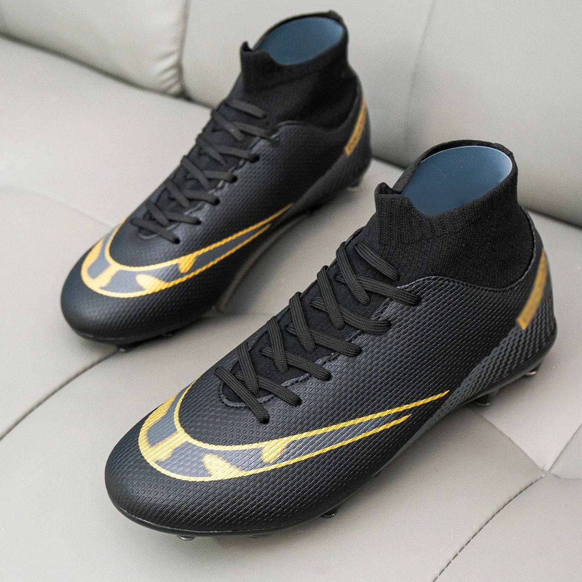 Premium high-top football shoes FG long studs and TF short studs, suitable for both men and women, offer comfort. Sole spikes
